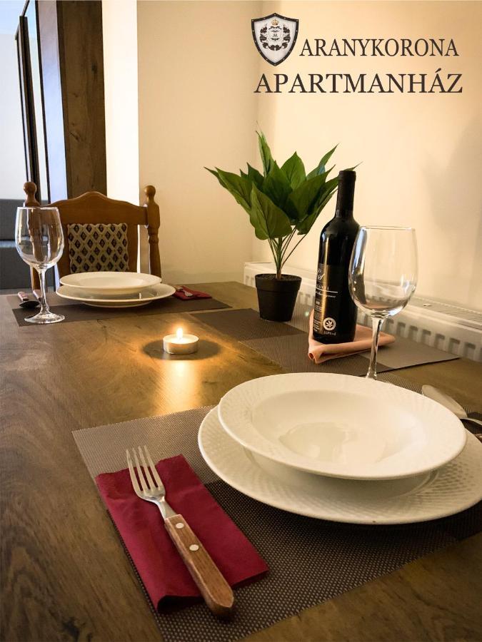 Aranykorona Apartmanhaz Mişcolţ Exterior foto