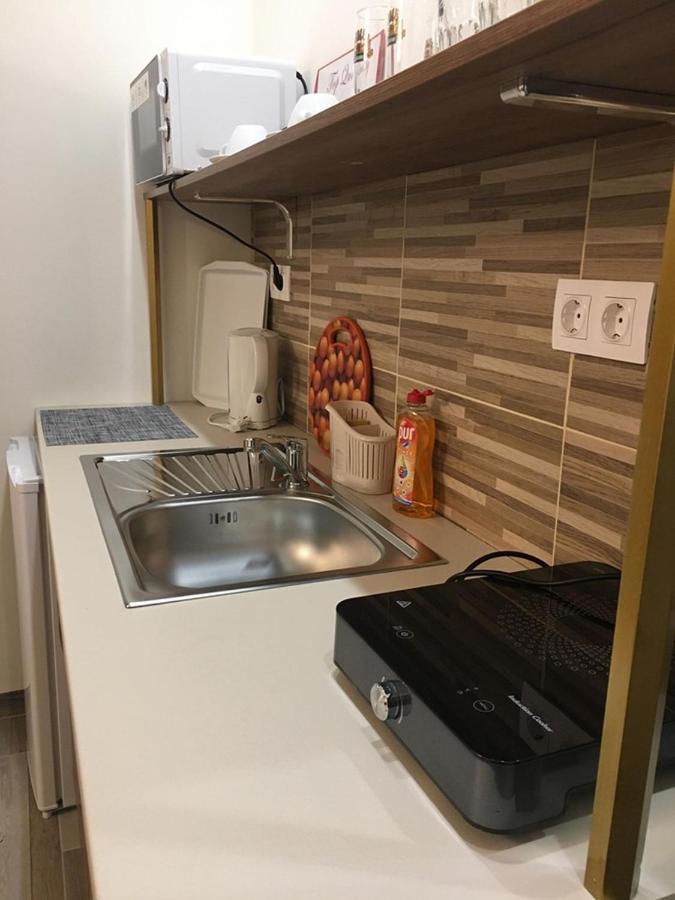 Aranykorona Apartmanhaz Mişcolţ Exterior foto